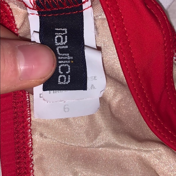 Old school Nautica bathing suit - Picture 4 of 4